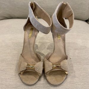 Louise et cie bow heels